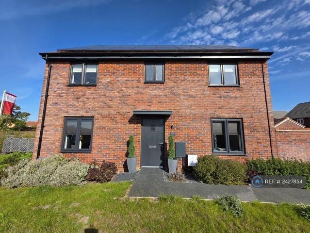 House for rent in Overstone, Moulton