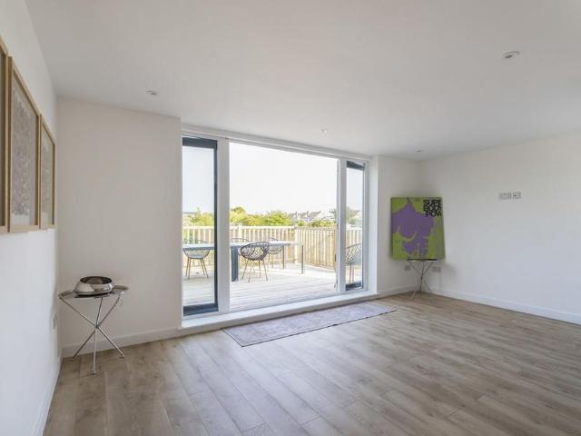 House for rent in Littlecote, West Sussex
