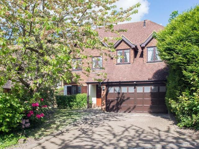 House for rent in Blackhills, Surrey