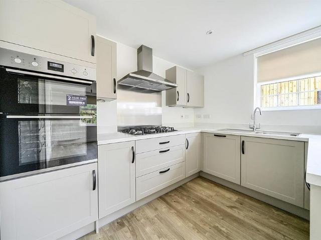 House for rent in Milverton, Green Close