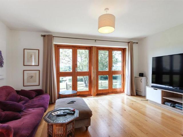 House for rent in Sandown Park, Kent