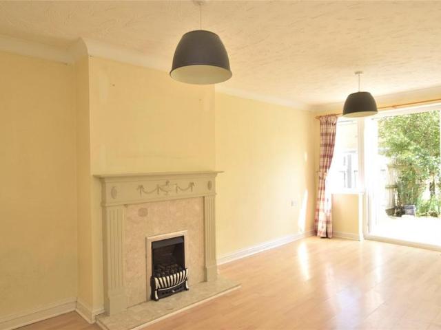House for rent in Carterton, West Oxfordshire