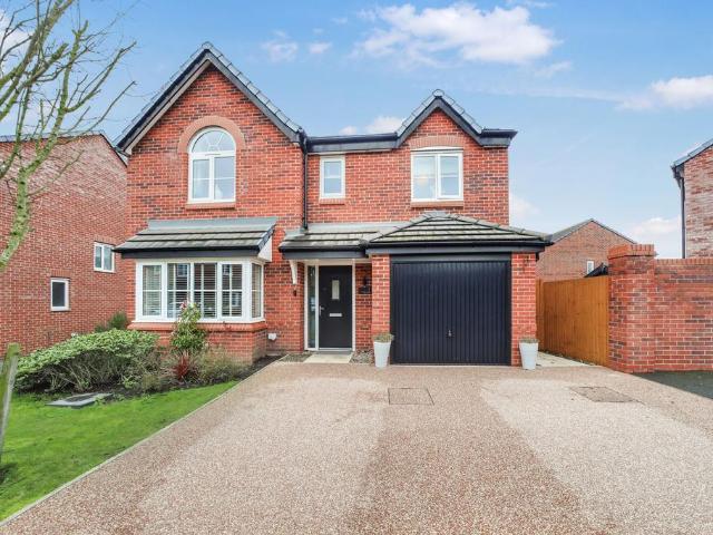 House for rent in Lingley Green