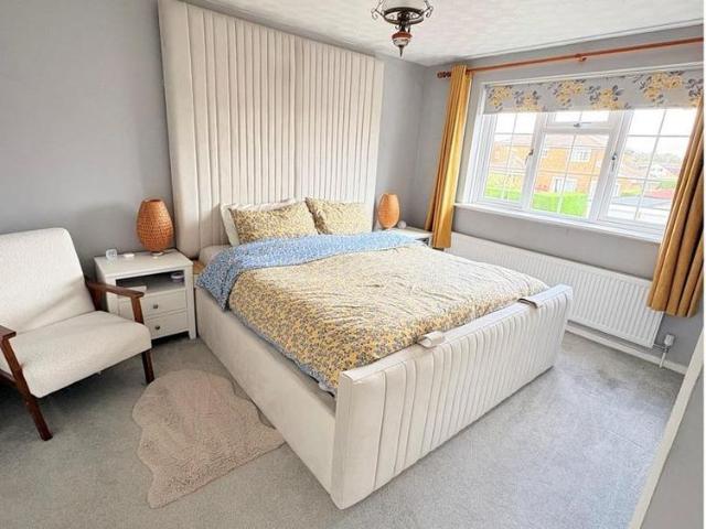 House for rent in Ash, Guildford