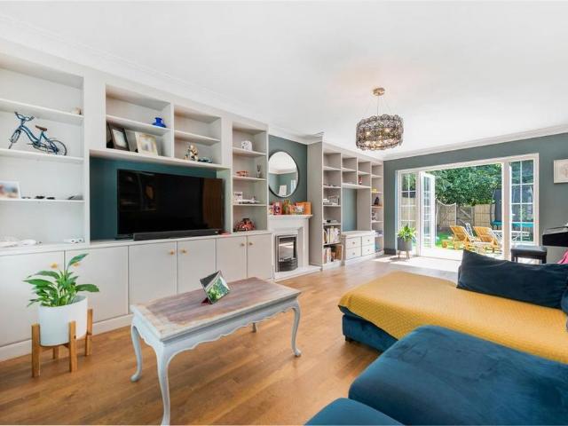 House for rent in Sunningdale, Windsor and Maidenhead