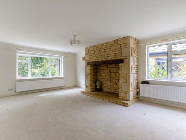 House for rent in Millend, Black Bourton