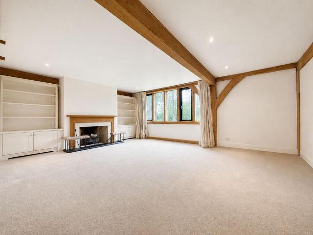 House for rent in Elmore, School House