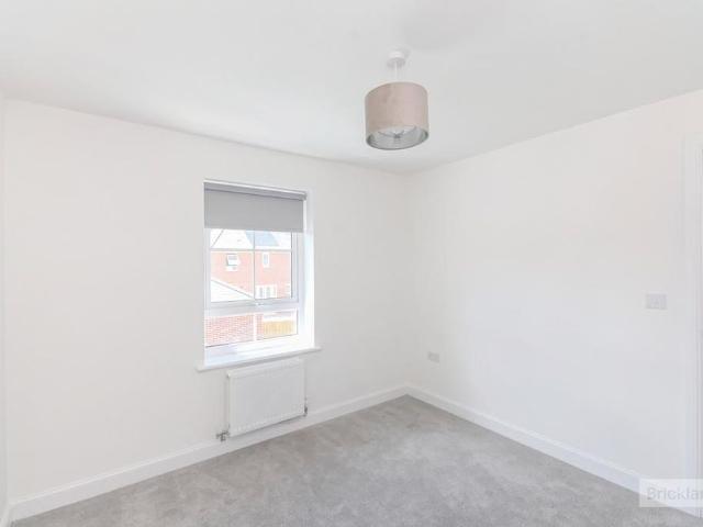 House for rent in Littlecote, West Sussex