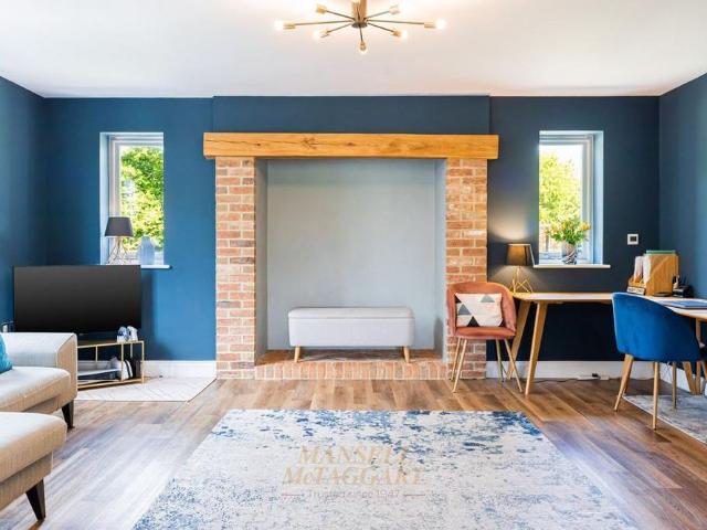 House for rent in Hillview, Surrey