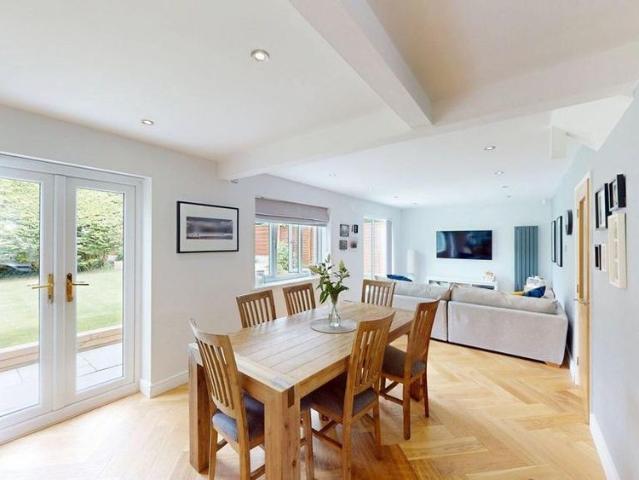 House for rent in Over Hulton, Lee Bank