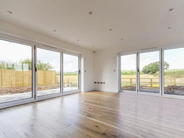 House for rent in Beenham, Englefield