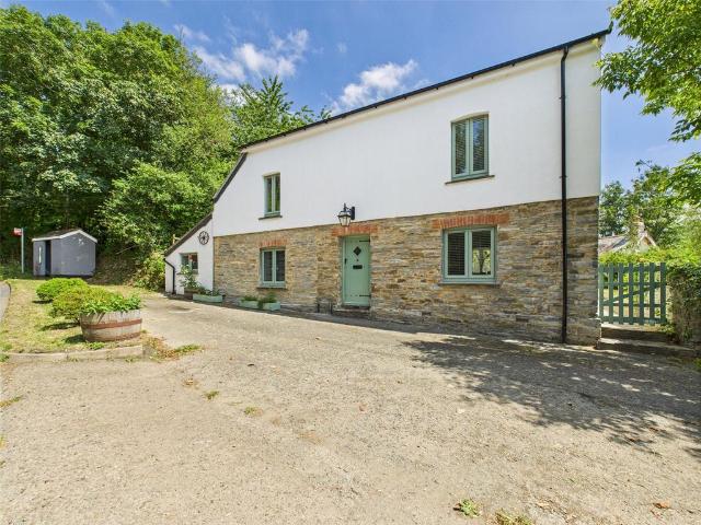 House for rent in Yeolmbridge, Cornwall