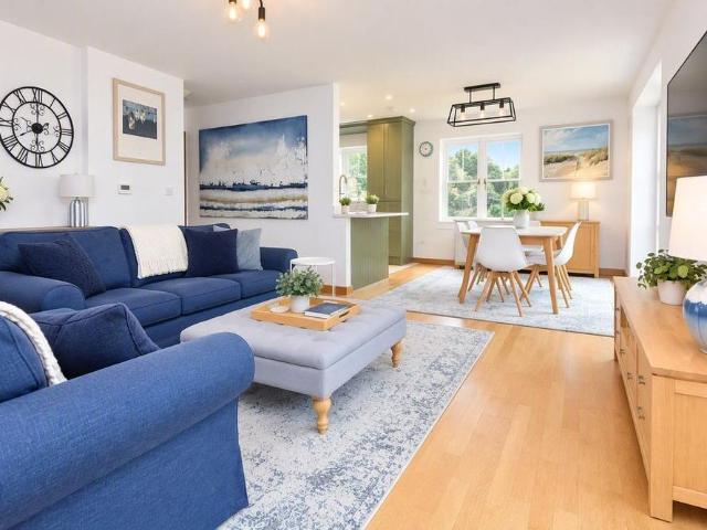 House for rent in Eversley Centre, Hart