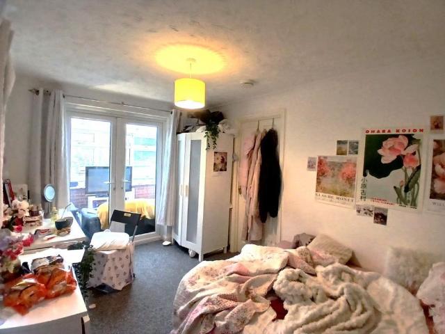 House for rent in East Bank, Norfolk