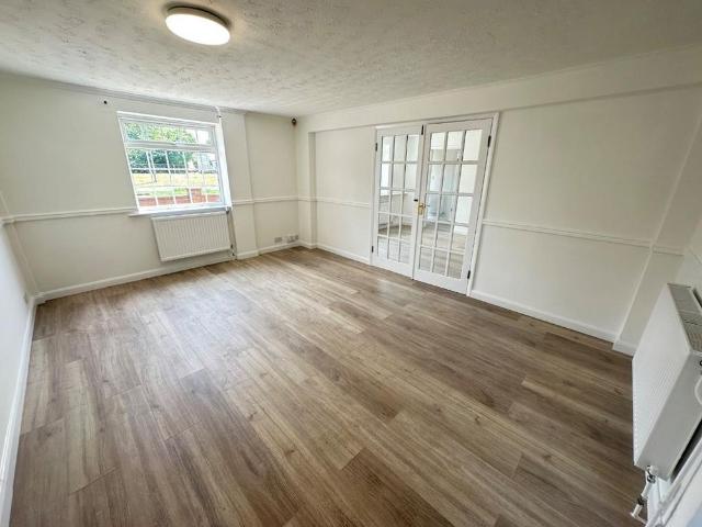 House for rent in Spring Park, Luton