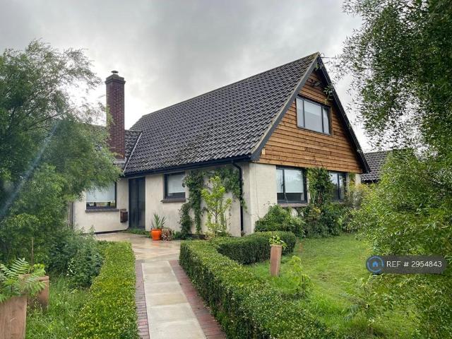 House for rent in Chelmondiston, Suffolk
