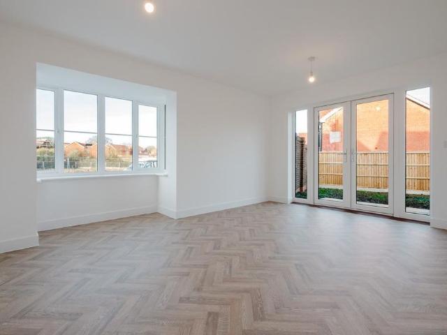 House for rent in Polegate, Cross In Hand