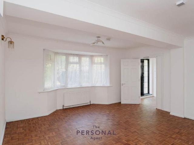 House for rent in Woodcote, Epsom