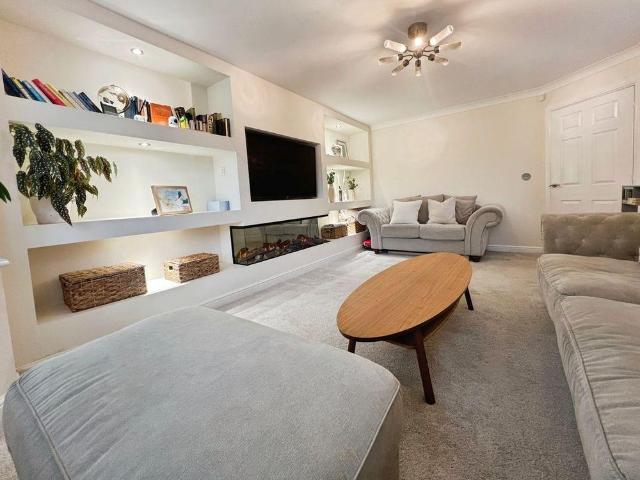 House for rent in Westhoughton, Lee Bank