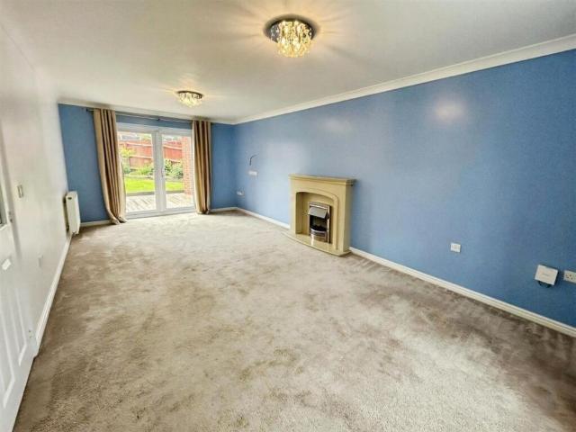 House for rent in Hadley Wood, Greater London