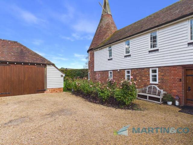 House for rent in Bletchingly, Maidstone