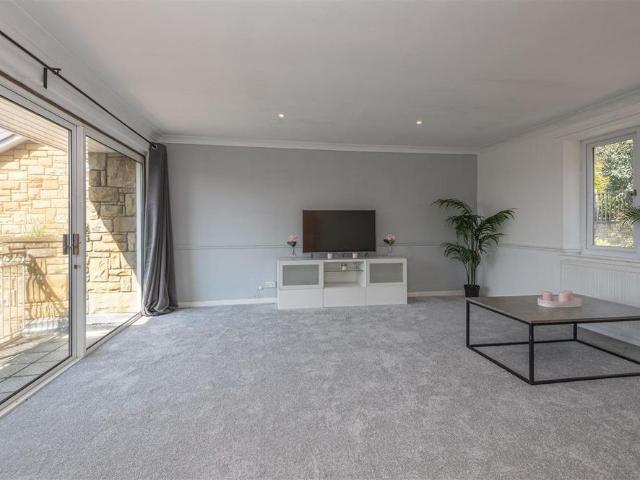 House for rent in Red Hill, Wakefield