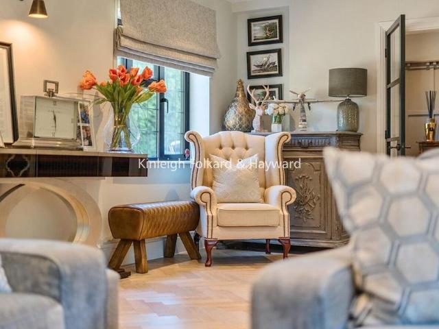 House for rent in Petts Wood, Greater London