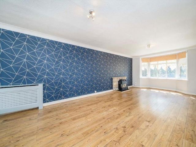 House for rent in Blackhills, Surrey