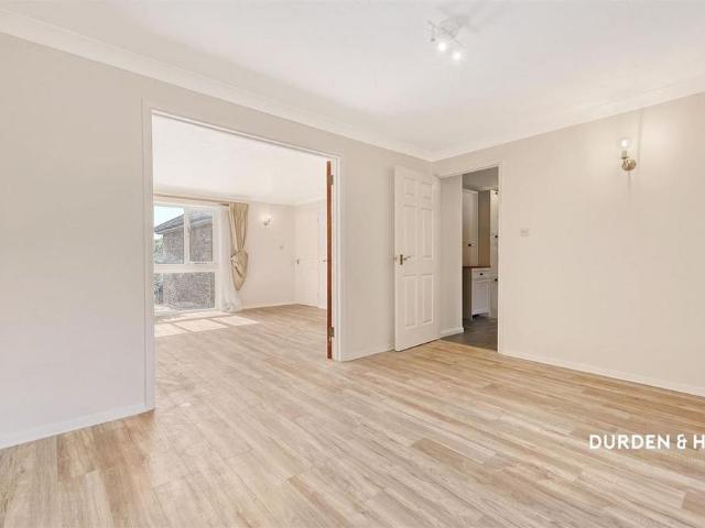 House for rent in London Borough of Havering, Greater London