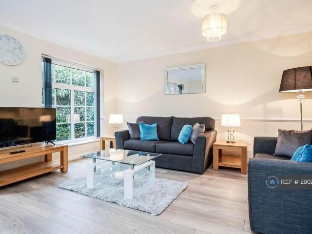 House for rent in Highway, Maidenhead