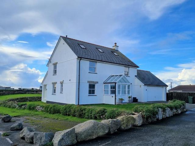 House for rent in Mayon, Sennen