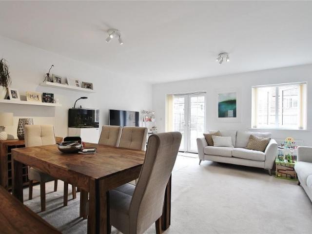 House for rent in Woking, Surrey