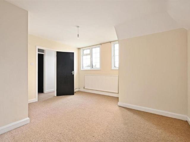 House for rent in Cooden, Rother