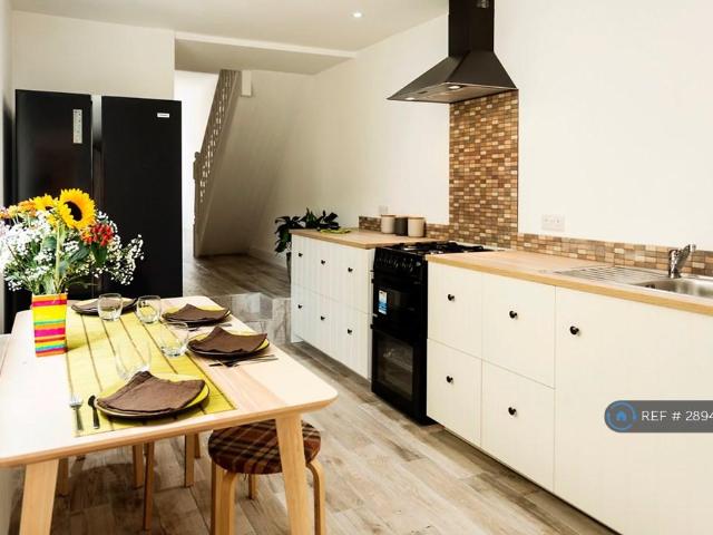 House for rent in Falcon Lodge, Wales