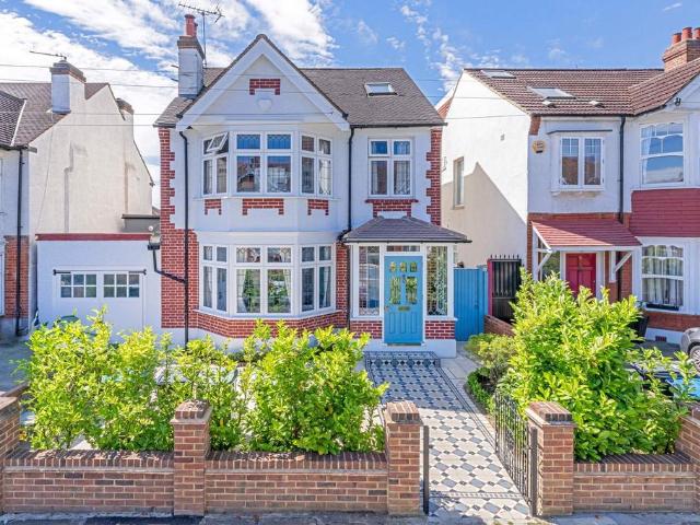 House for rent in Motspur Park, Greater London