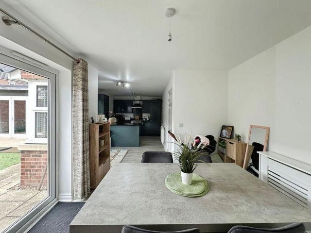 House for rent in Hadley Wood, Greater London