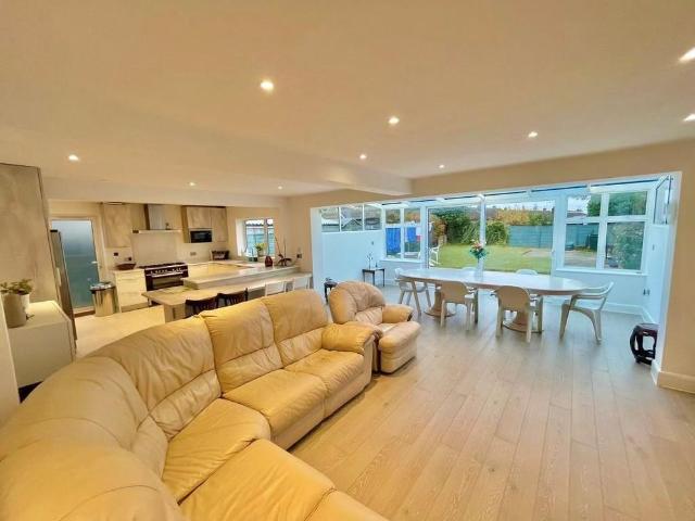House for rent in Waterdale, St Albans