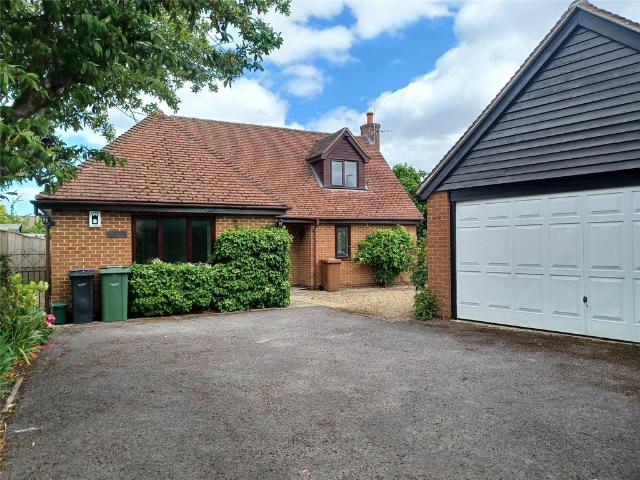 House for rent in Dry Sandford, Dromore