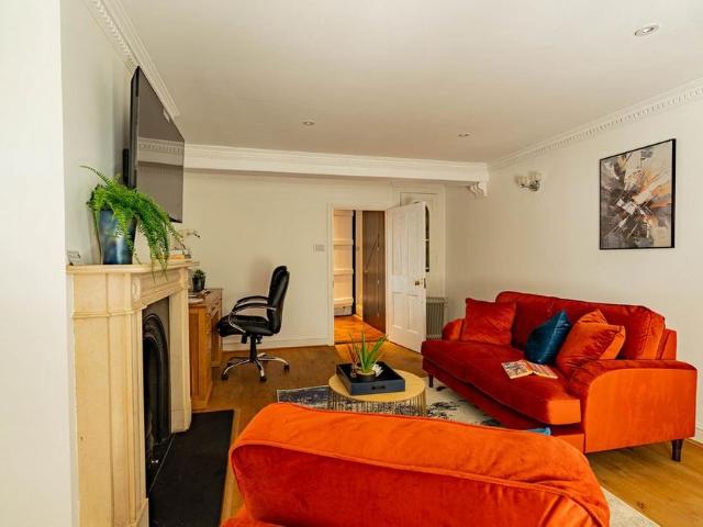 House for rent in Highway, Maidenhead