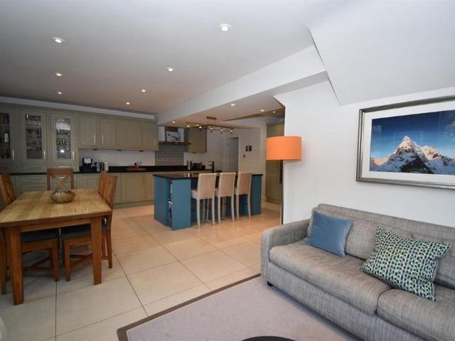 House for rent in Lillington, Green Close