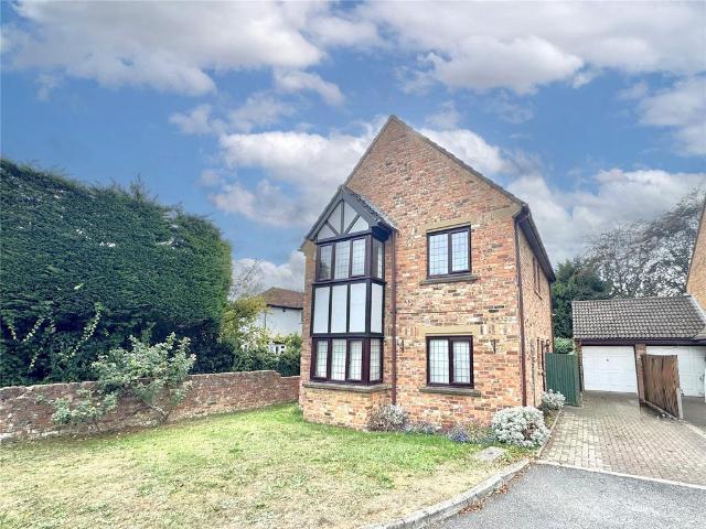 House for rent in Batchworth, Hertfordshire