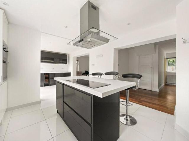House for rent in Westborough, Surrey
