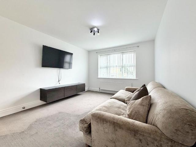 House for rent in Toothill, Calderdale