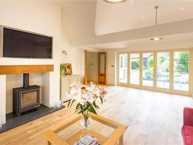 House for rent in Urchfont, Wiltshire