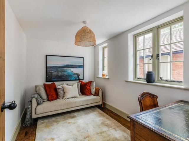 House for rent in Heathlands, East Sussex