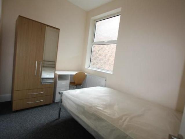 House for rent in Georgia, Greater Manchester