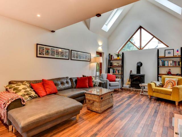 House for rent in Marehill, Horsham