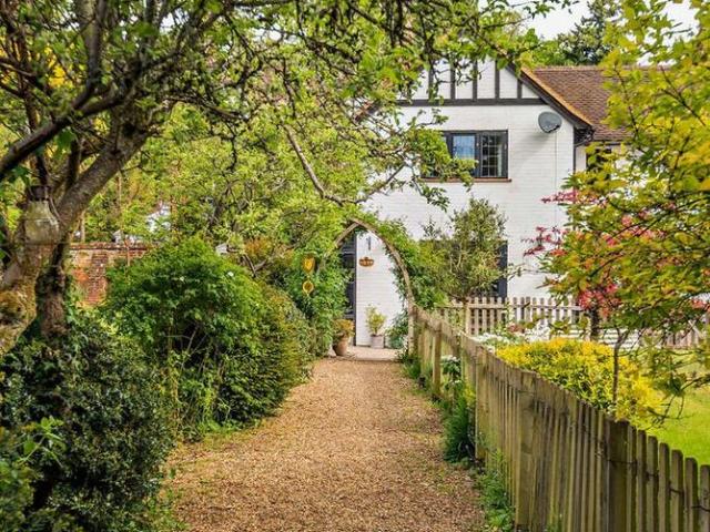 House for rent in Westborough, Surrey