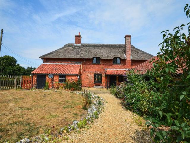House for rent in Panxworth, Crostwick