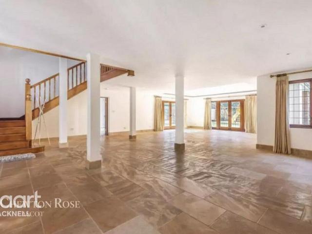 House for rent in Sunninghill and Ascot, Ascot